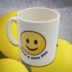 Mittelfinger Kaffeebecher - Have a nice Day mit Überraschung am Boden
