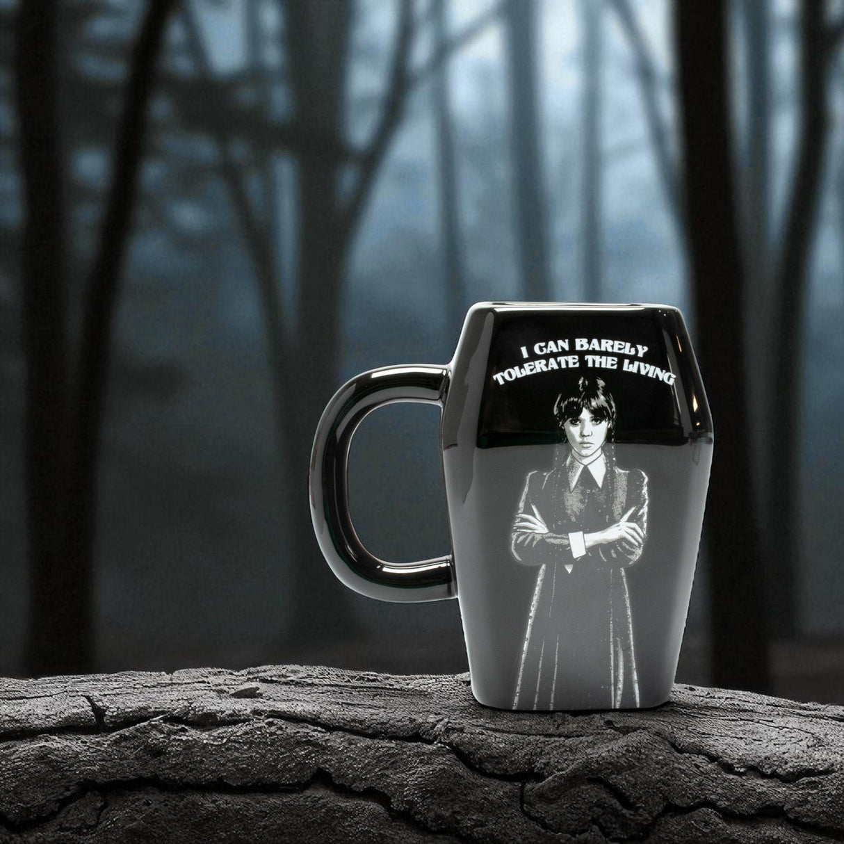 Wednesday Addams Socken und Tasse Geschenkset