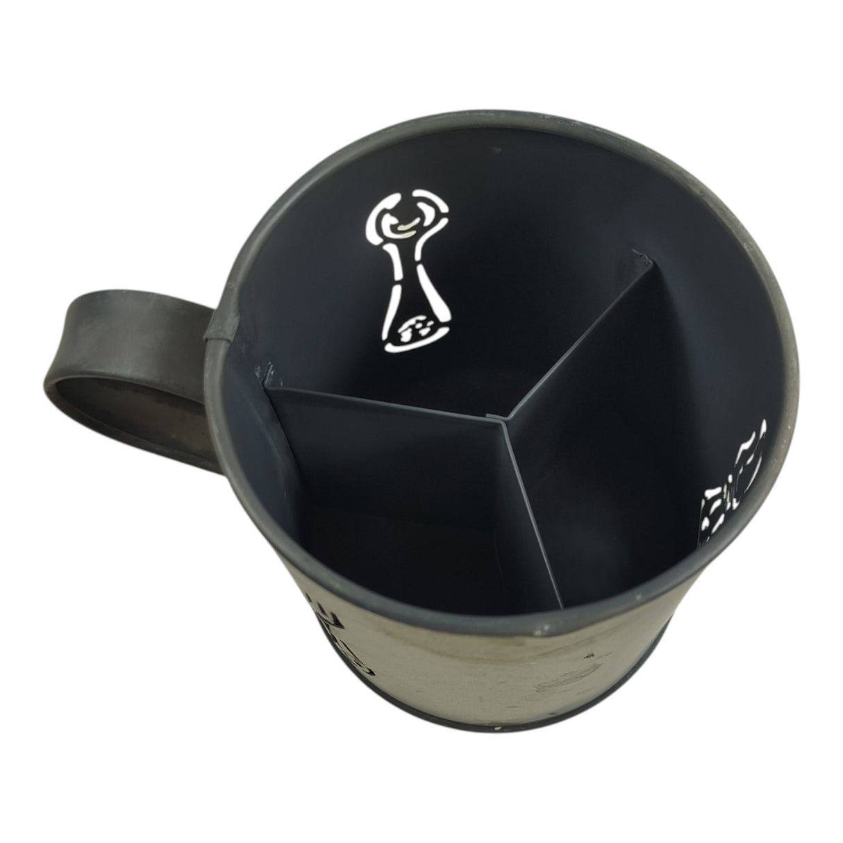 Besteckkorb im Tassen Look aus Zink mit drei Fächern