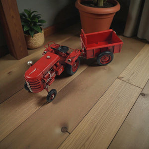 Traktor mit Anhänger Dekoartikel aus Metall in rot