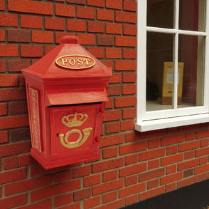 Retro Post Box Briefkasten aus Metall in rot