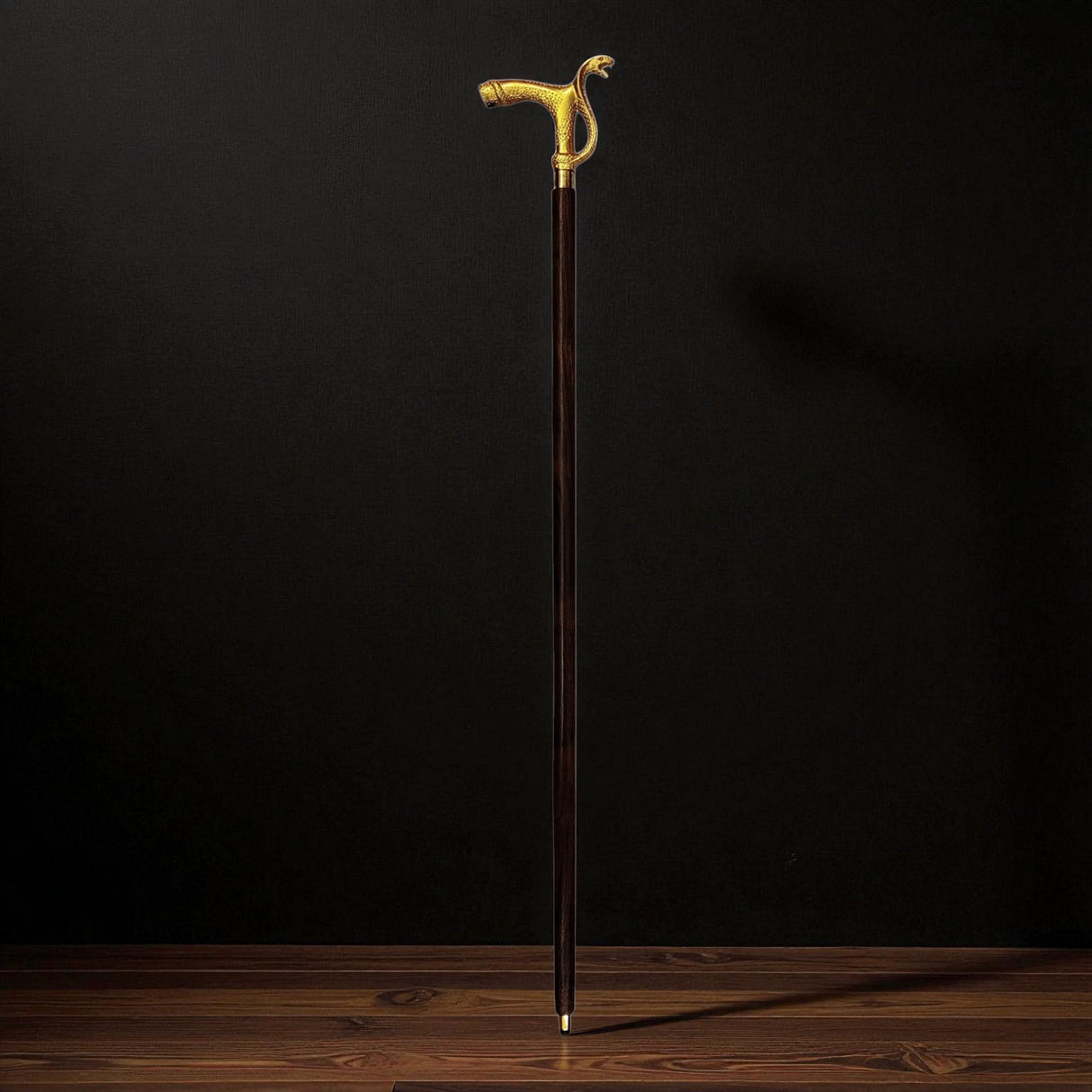 Schlange Spazierstock aus Holz mit goldenem Griff aus Metall