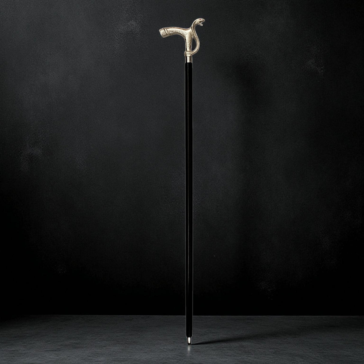 Schlange Spazierstock aus Holz mit silbernem Griff aus Metall