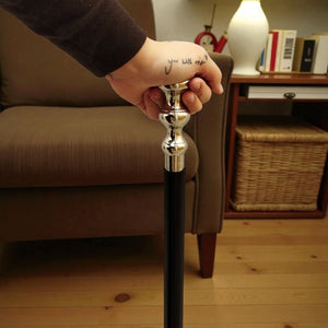 Facetten Spazierstock aus Holz mit silbernem Griff aus Metall