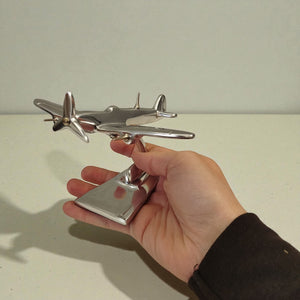 Spitfire Modellflugzeug aus Metall
