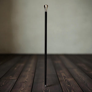 Ornament-Rundknauf Spazierstock aus Holz mit silbernem Griff aus Metall