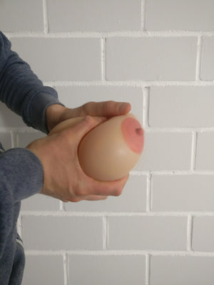 Brust XL Stressball