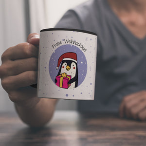 Frohe Weihnachten Kaffeebecher mit süßem Pinguin