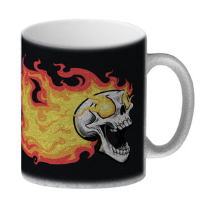 Rock n' Roll Kaffeebecher mit Flammen und Totenkopf