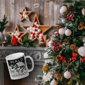 Kaffeebecher zum Thema Weihnachten im Wald -weiß