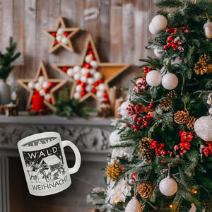 Kaffeebecher zum Thema Weihnachten im Wald -weiß