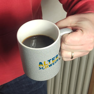 Alter Schwede Kaffeebecher in den Landesfarben Schwedens