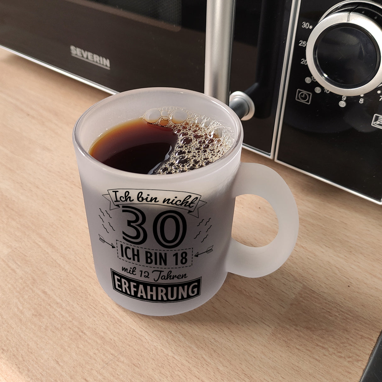 Kaffeebecher für den 30. Geburtstag mit Motiv: Erfahrung