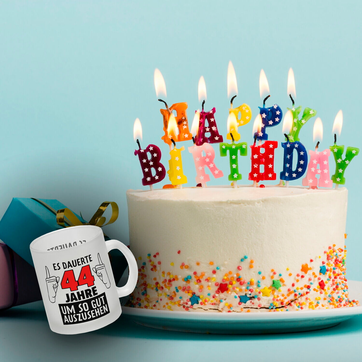 Witziger Kaffeebecher für den 44. Geburtstag mit Motiv: Gutes Aussehen