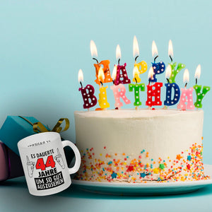Witziger Kaffeebecher für den 44. Geburtstag mit Motiv: Gutes Aussehen