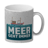 Meer geht immer Kaffeebecher mit Boot für Urlauber