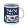 Papa am Tag - Zocker in der Nacht Kaffeebecher für Gamer und Väter