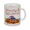 Gruseliges Halloween Kaffeebecher mit grinsenden Kürbissen