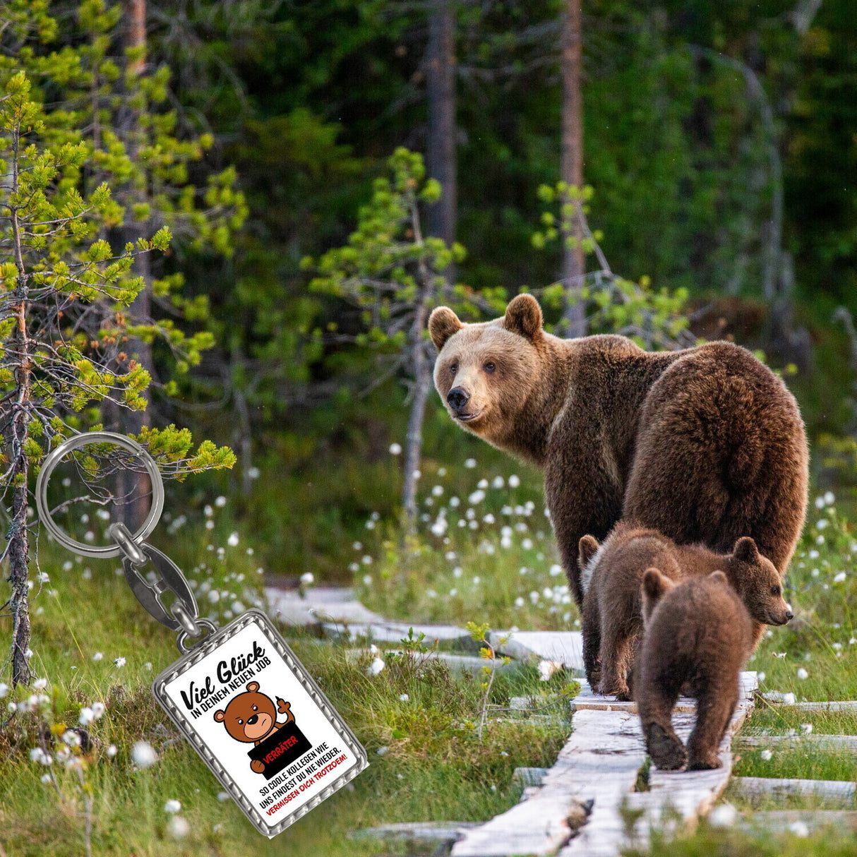 Glückwunsch zur Flucht, Verräter Mittelfinger Schlüsselanhänger mit Bär