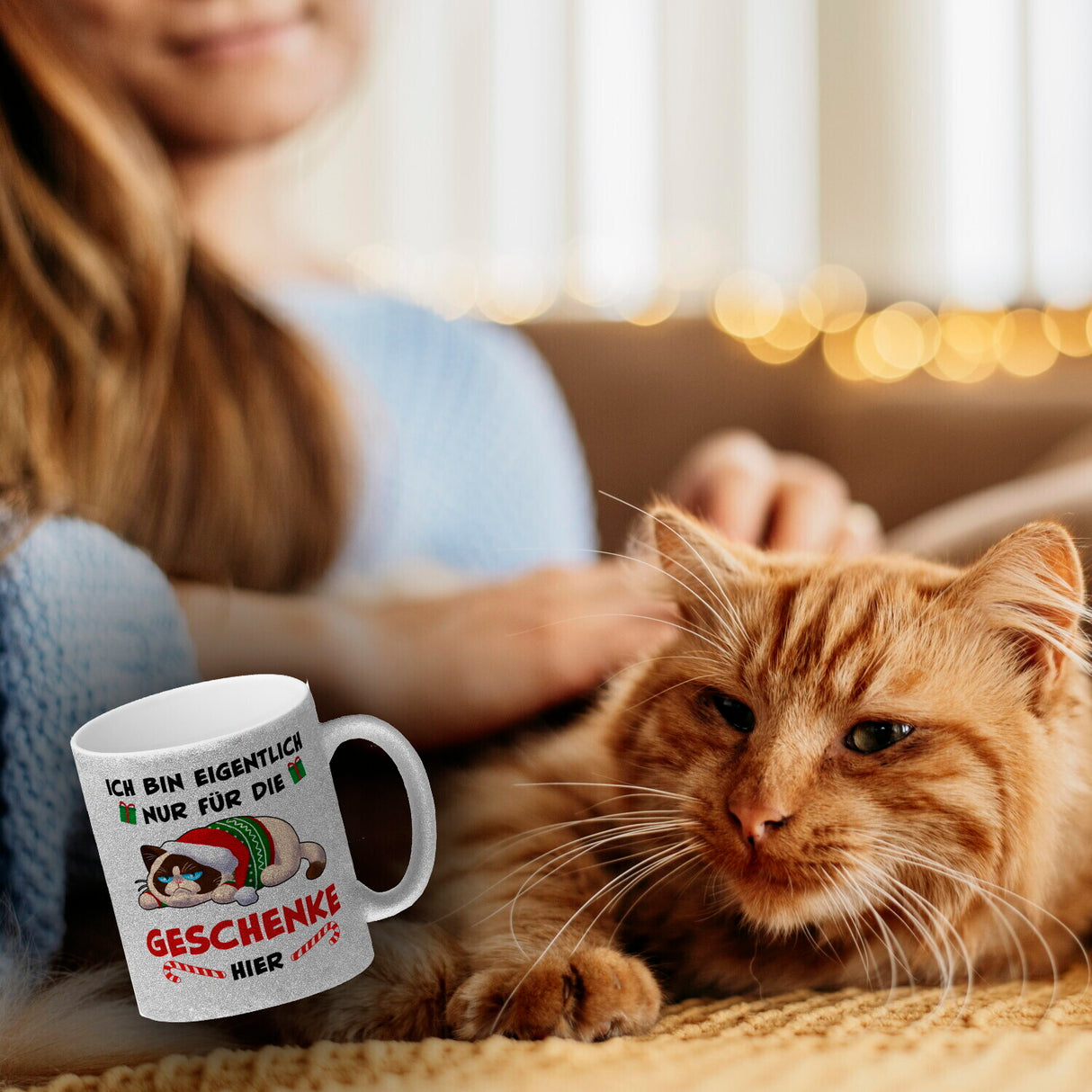 Grimmige Katze Kaffeebecher mit Spruch nur für die Geschenke hier
