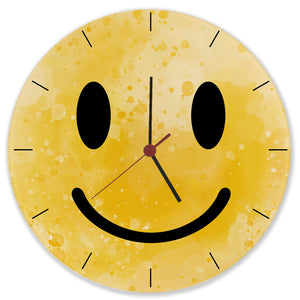 Grinsendes Emoticon gelbe Wanduhr