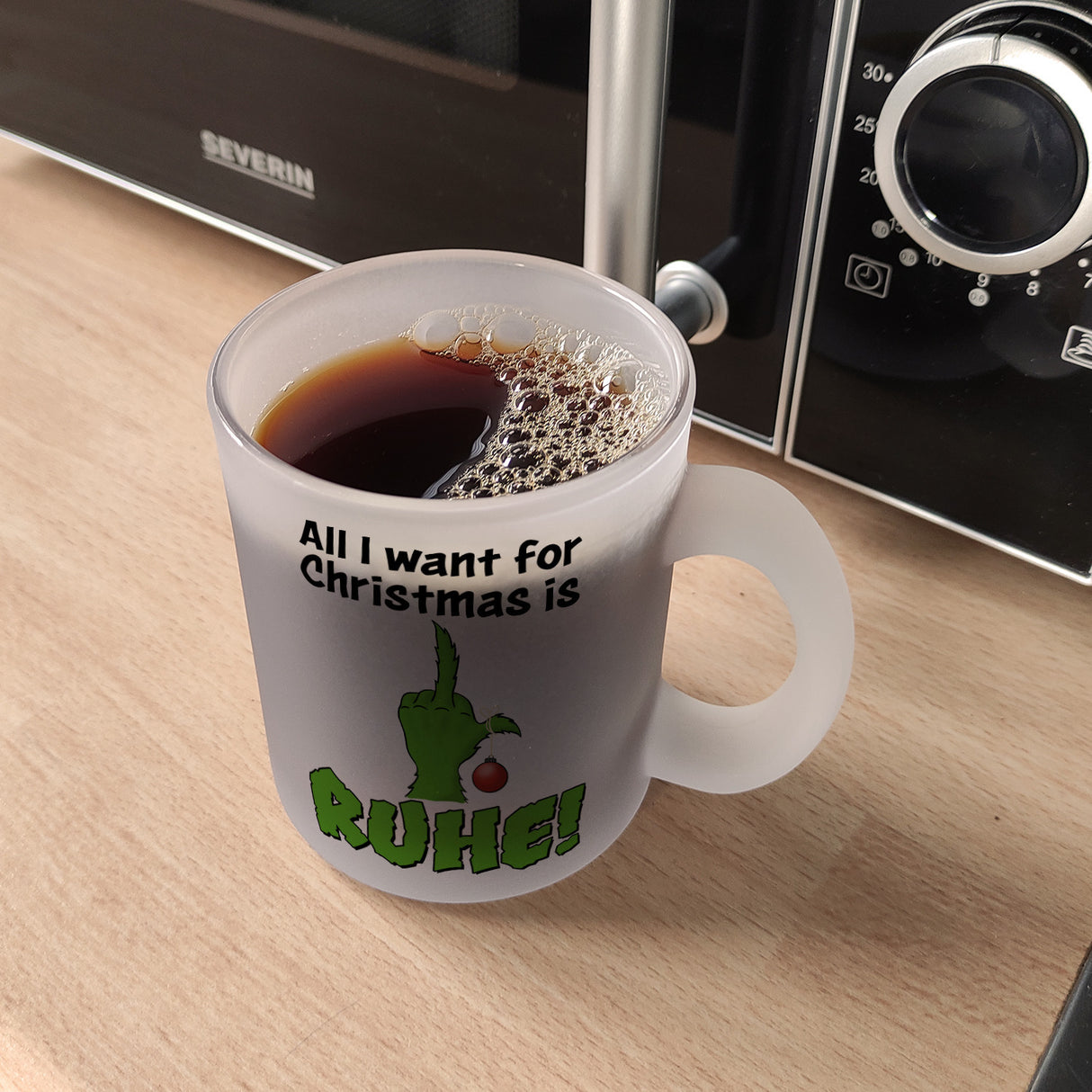 Weihnachtsmuffel Kaffeebecher mit Spruch All I want for Christmas is Ruhe