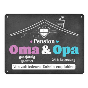 Pension Oma & Opa Metallschild in 15x20 cm mit Spruch Von zufriedenen Enkeln empfohlen