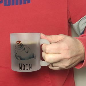 Dicke Robbe Kaffeebecher mit Spruch Moin