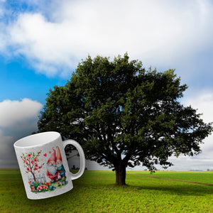 Verliebte Gartenzwerge mit Baum Kaffeebecher