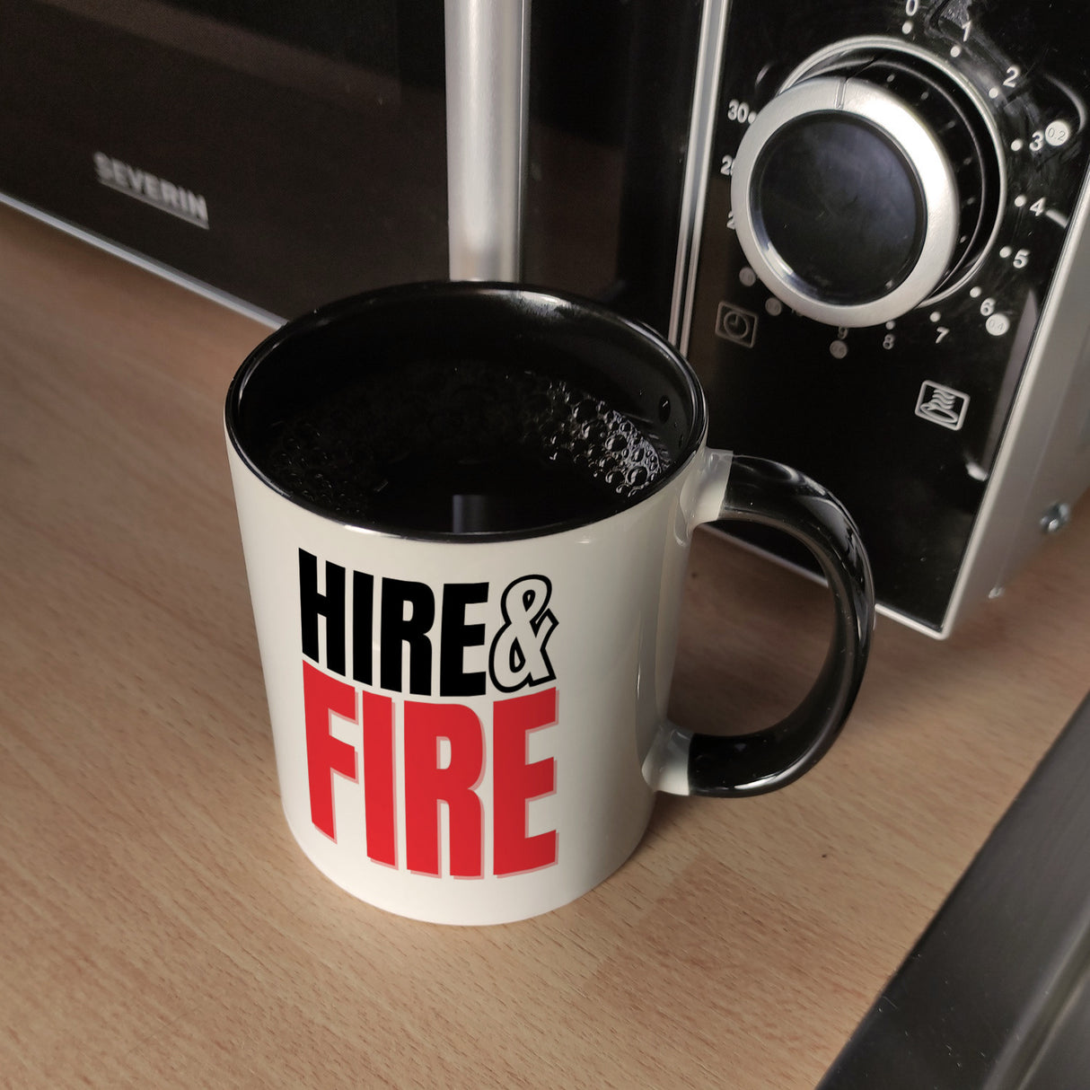 Chef und Boss Kaffeebecher mit Spruch Hire & fire