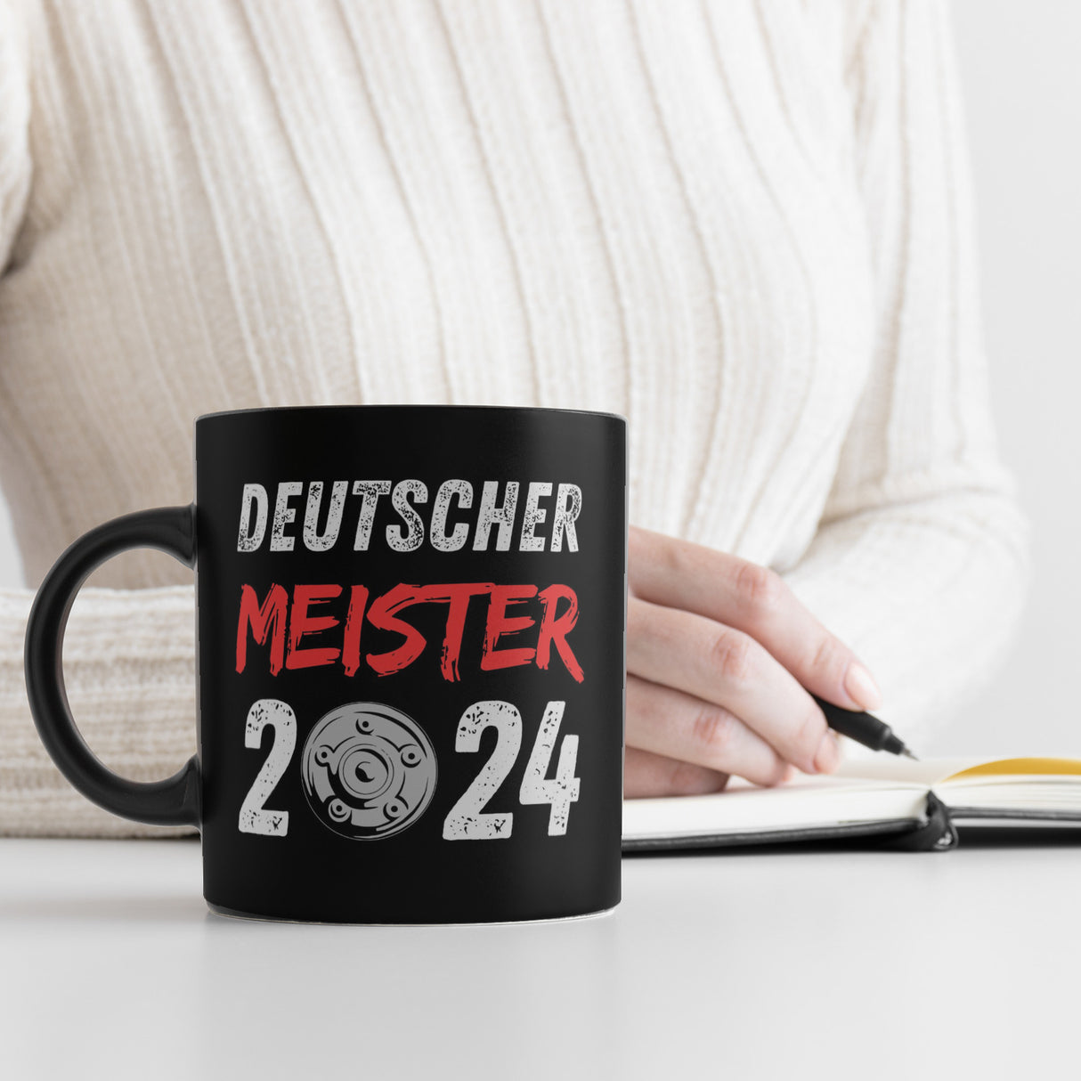 Leverkusen Meisterschale Tasse in Schwarz mit Spruch Deutscher Meister 2024