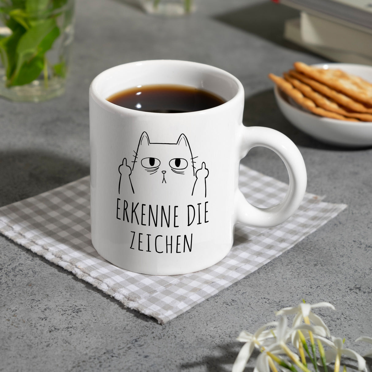 Katze mit Mittelfinger Kaffeebecher mit Spruch Erkenne die Zeichen