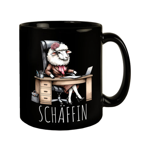 Schaf Chefin im Chefsessel Tasse in Schwarz mit Spruch Schäffin
