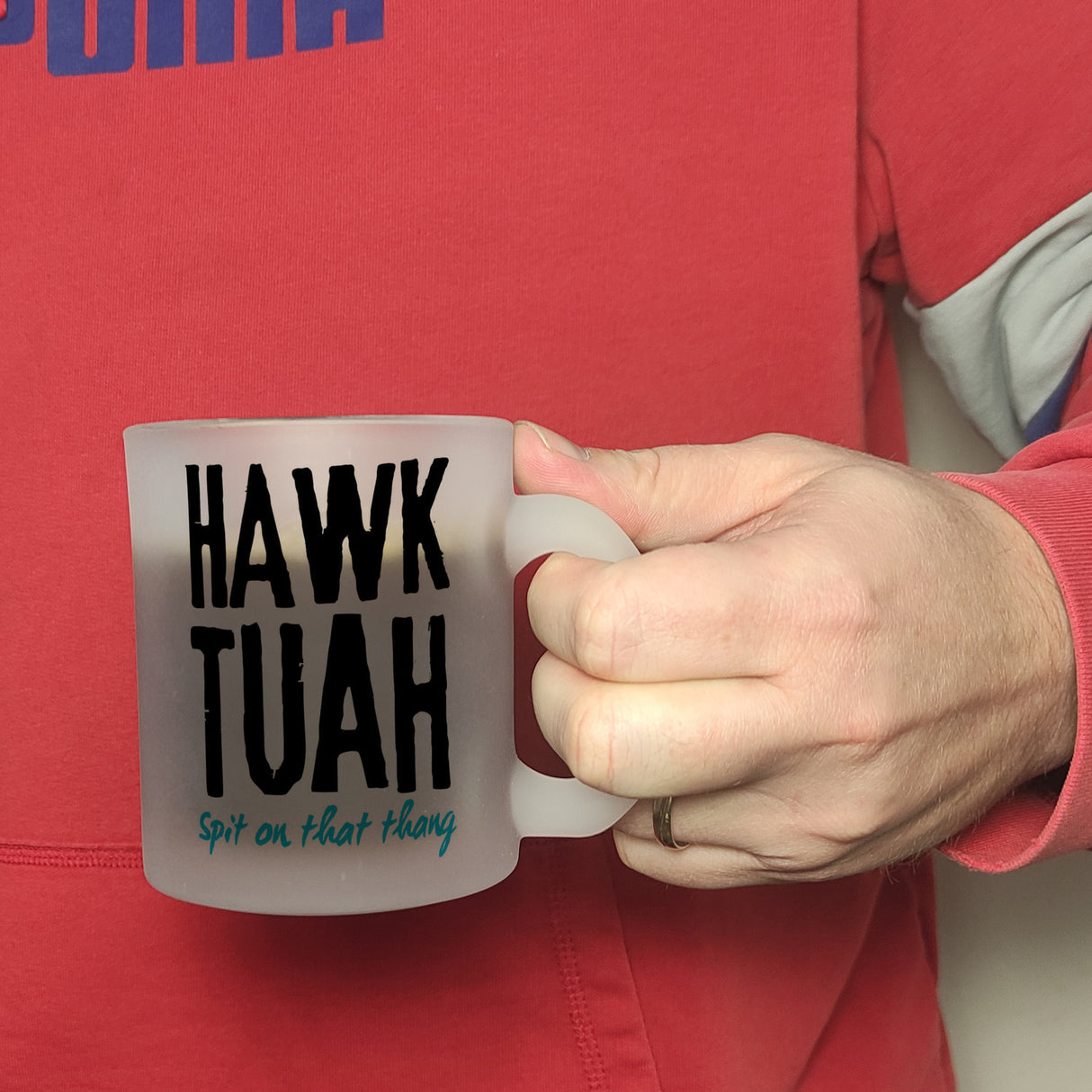 Hawk Tuah Kaffeebecher mit Spruch Spit on that thang