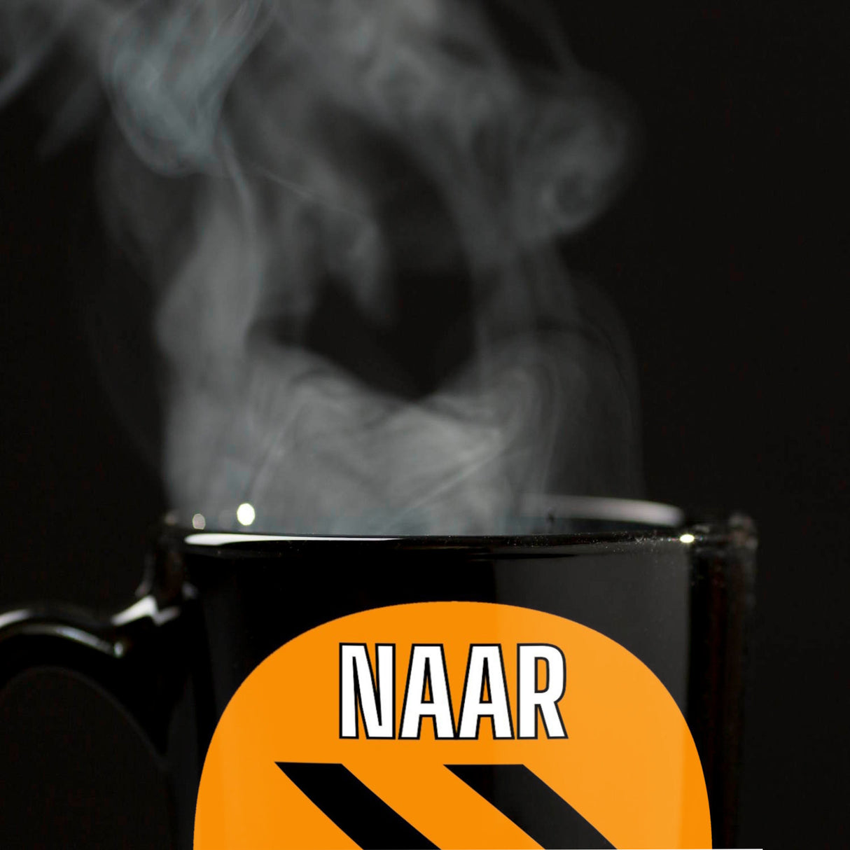 Holland Fangesang Tasse in Schwarz mit Spruch Naar Links - Naar rechts