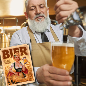 Frau im Dirndl - Bier ist wie Urlaub Metallschild in 15x20 cm