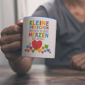 Herzen Kaffeebecher mit Spruch Große Herzen für kleine Menschen