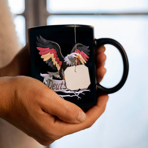 Adler mit Deutschland-Flagge Tasse