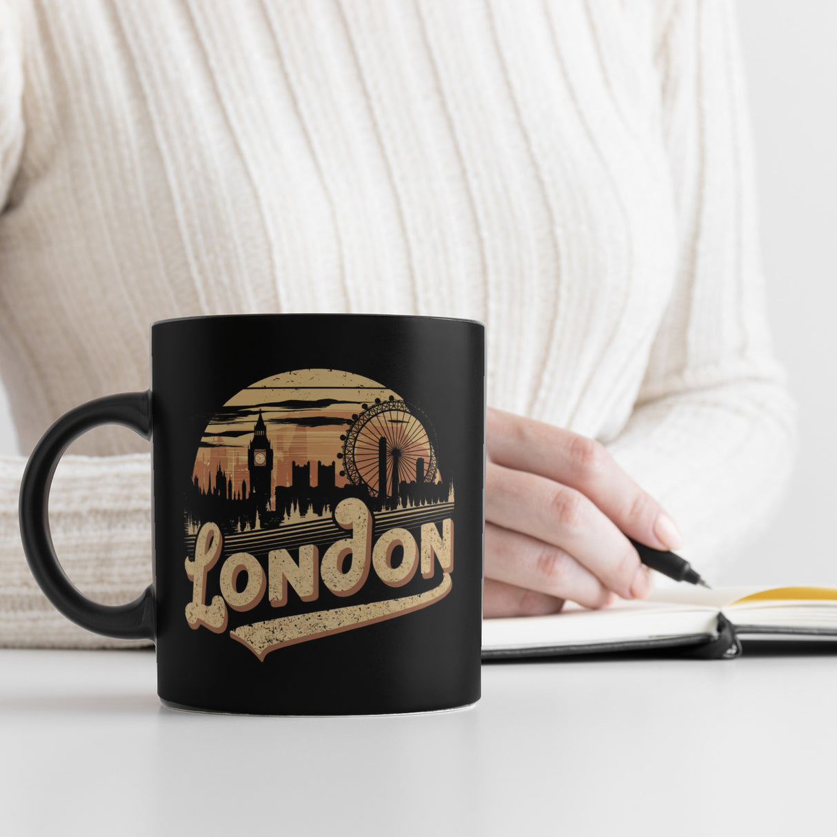 Skyline Londons bei Sonnenuntergang - London Tasse