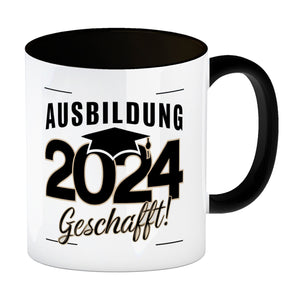 Ausbildung 2024 Geschafft Kaffeebecher mit Doktorhut