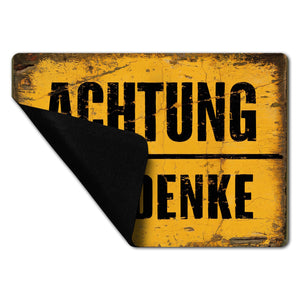 Achtung ich denke - Altes Holzschild-Design Fußmatte in 35x50 cm ohne Rand