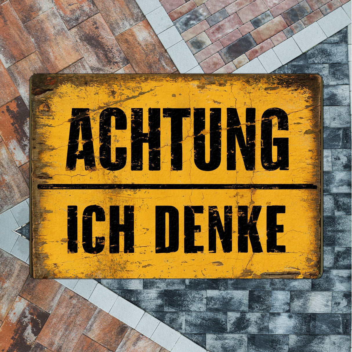 Achtung ich denke - Altes Holzschild-Design Fußmatte in 35x50 cm ohne Rand