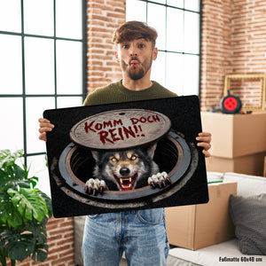 Werwolf unter Kanaldeckel Fußmatte in 35x50 cm ohne Rand - Komm doch rein