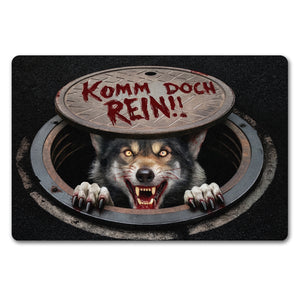 Werwolf unter Kanaldeckel Fußmatte in 35x50 cm ohne Rand - Komm doch rein