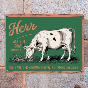 Weidende Kuh auf Gras Metallschild in 15x20 cm - Herr lass viel Gras wachsen