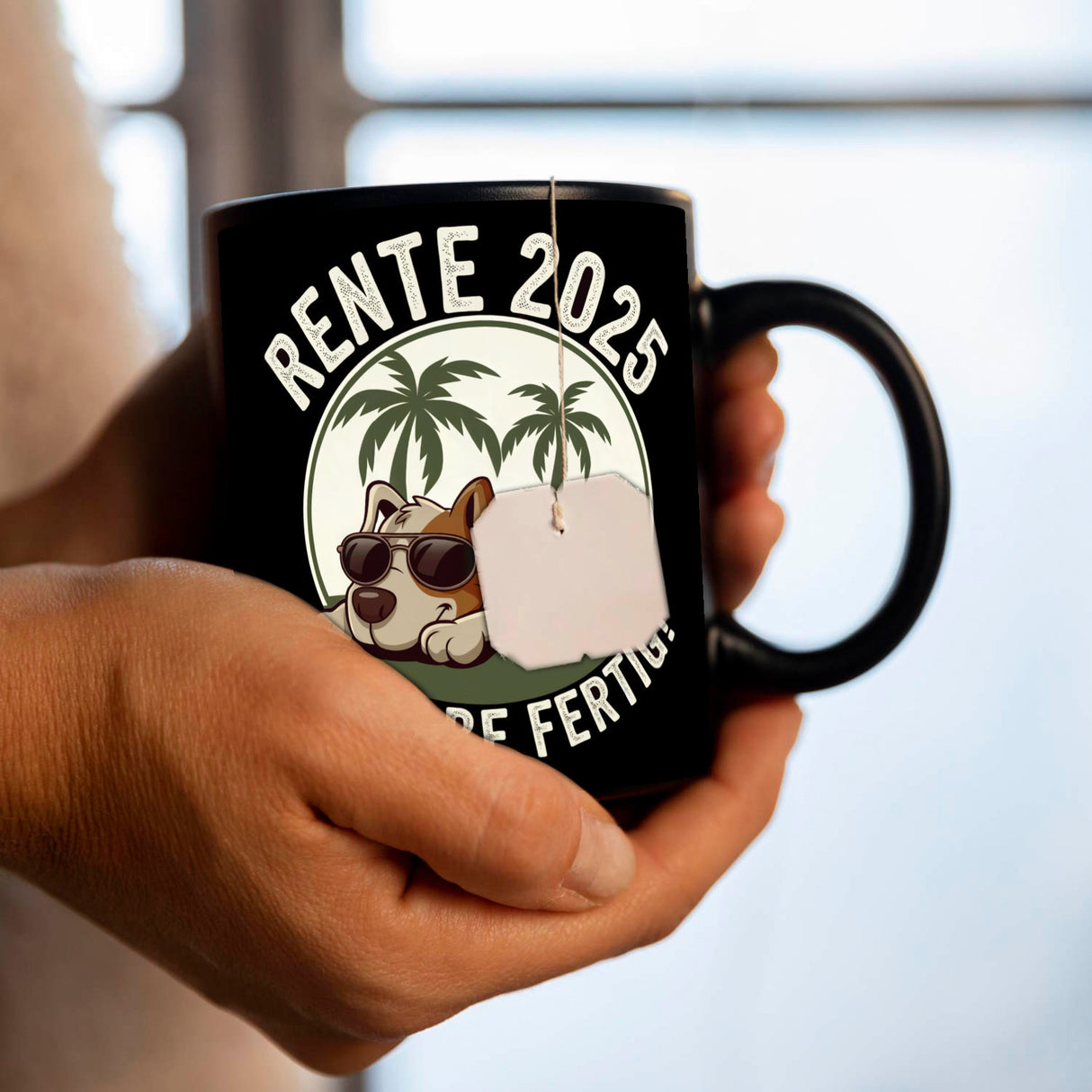 Hund mit Sonnenbrille - Rente 2025 Tasse