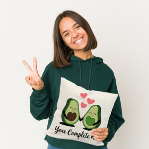 Avocado-Paar Kissen mit Spruch You Complete Me