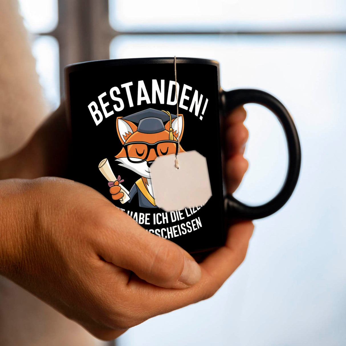 Fuchs mit Schulabschluss - Lizenz zum Klugscheißen Tasse