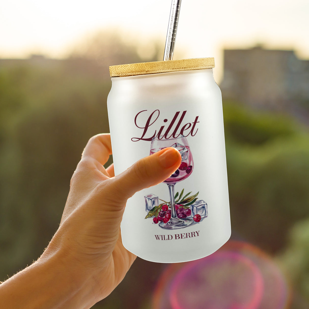 Weinglas mit Beeren - Lillet Wild Berry Trinkglas mit Bambusdeckel