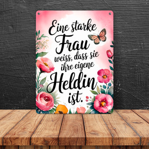 Starke Frau ist Heldin Metallschild in 15x20 cm